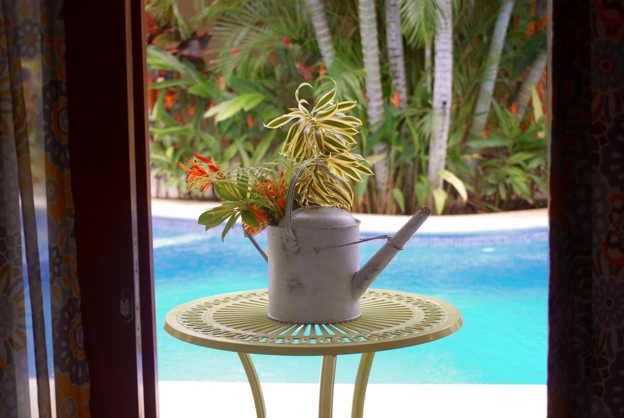 Queen Poolside Room,783195945:JPEG